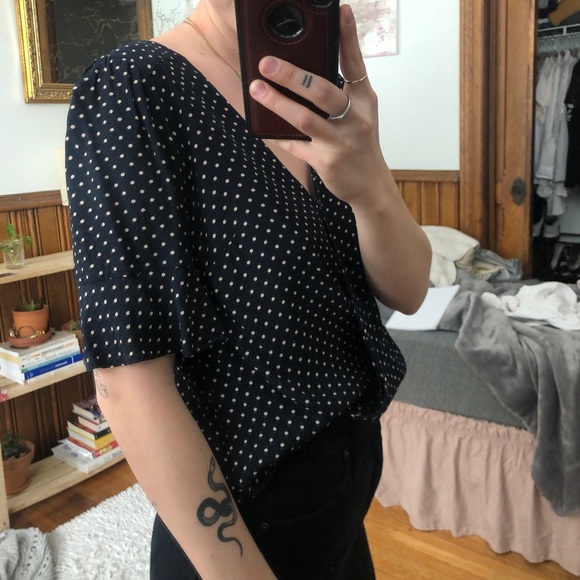 Sanctuary flutter sleeve polka dot blouse - Picture 13 of 15